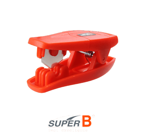 CORTA MANGUERA HIDRÁULICA SÚPER B TB-HC20